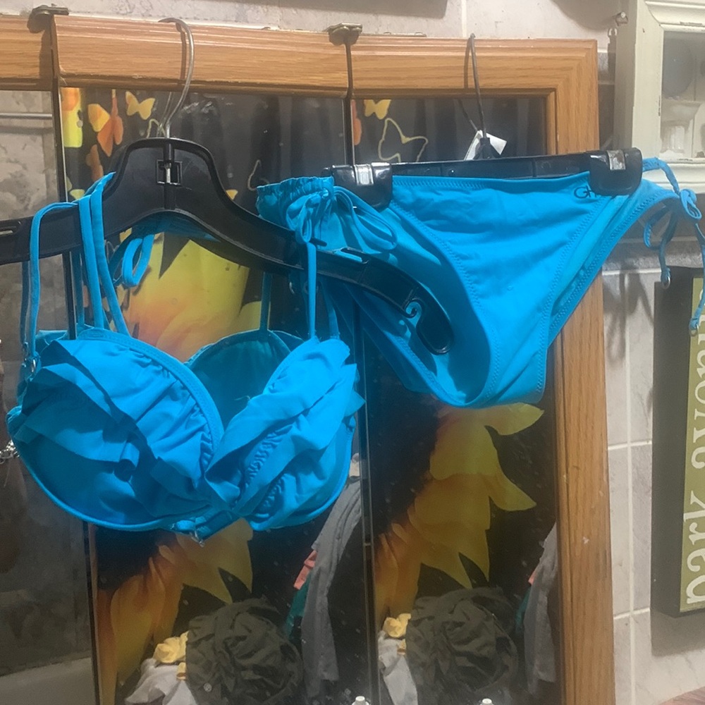 Gilly hicks swimsuit